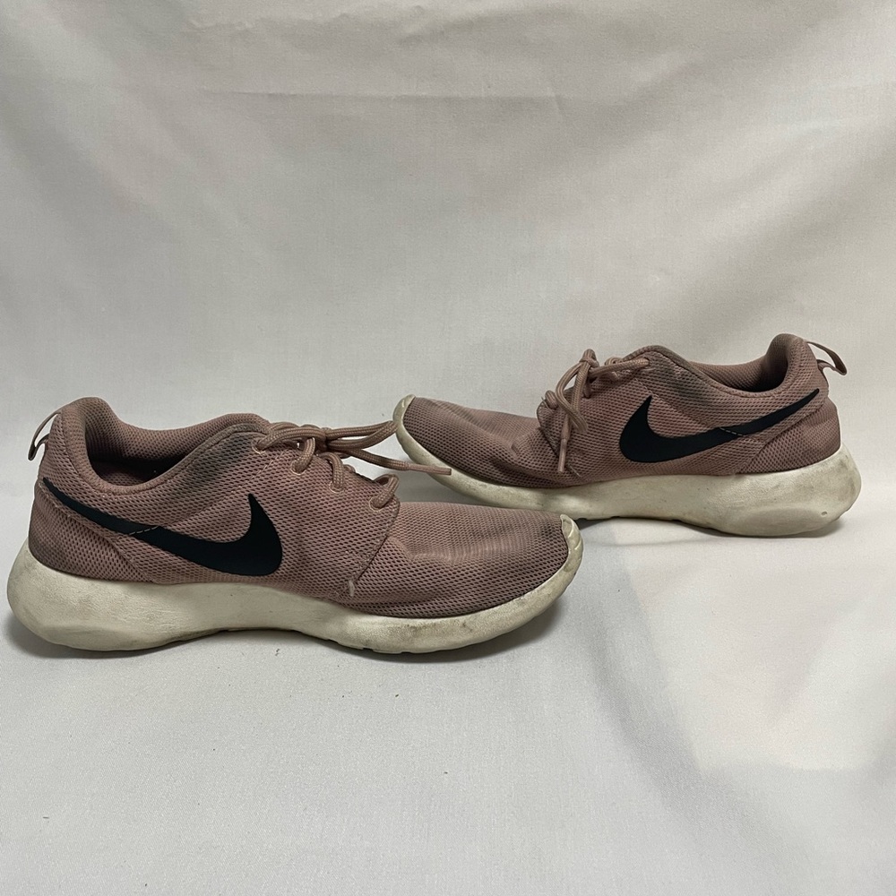 Pink Nike Running Sneakers - Picture 5 of 7